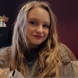 Meet your Posher, Savannah